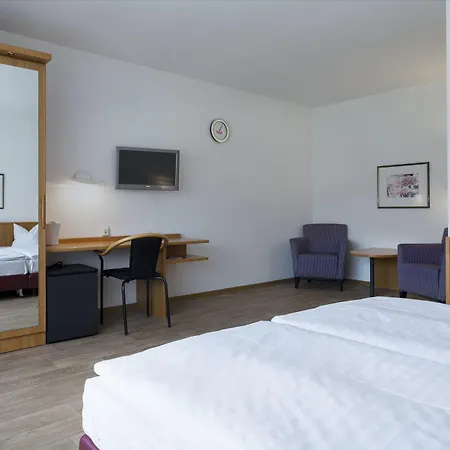 Szálloda Stralsund 2*