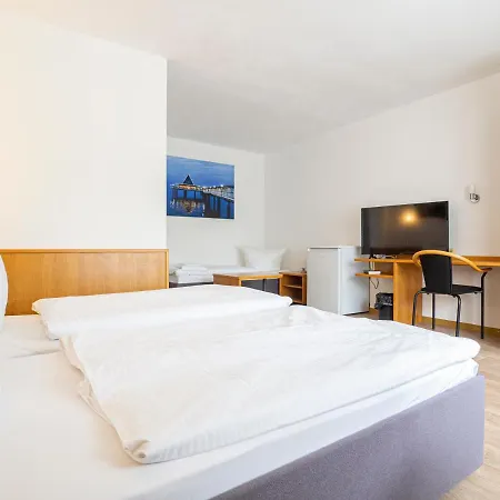 Stralsund Szálloda 2*