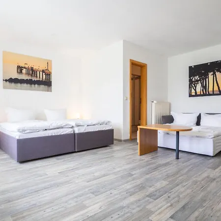 Stralsund Szálloda 2*